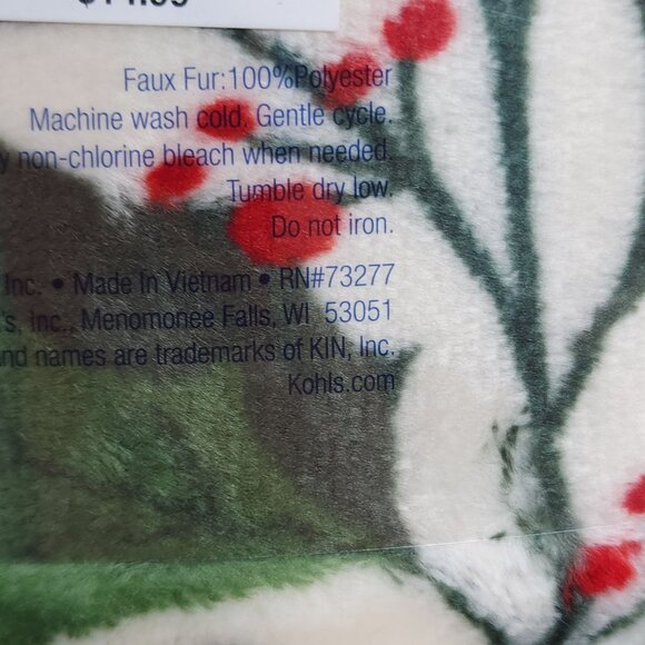 The Big One Oversized Soft Plush Throw Blanket 5'X6' Holiday Bow Mushroom Holly - Picture 6 of 9